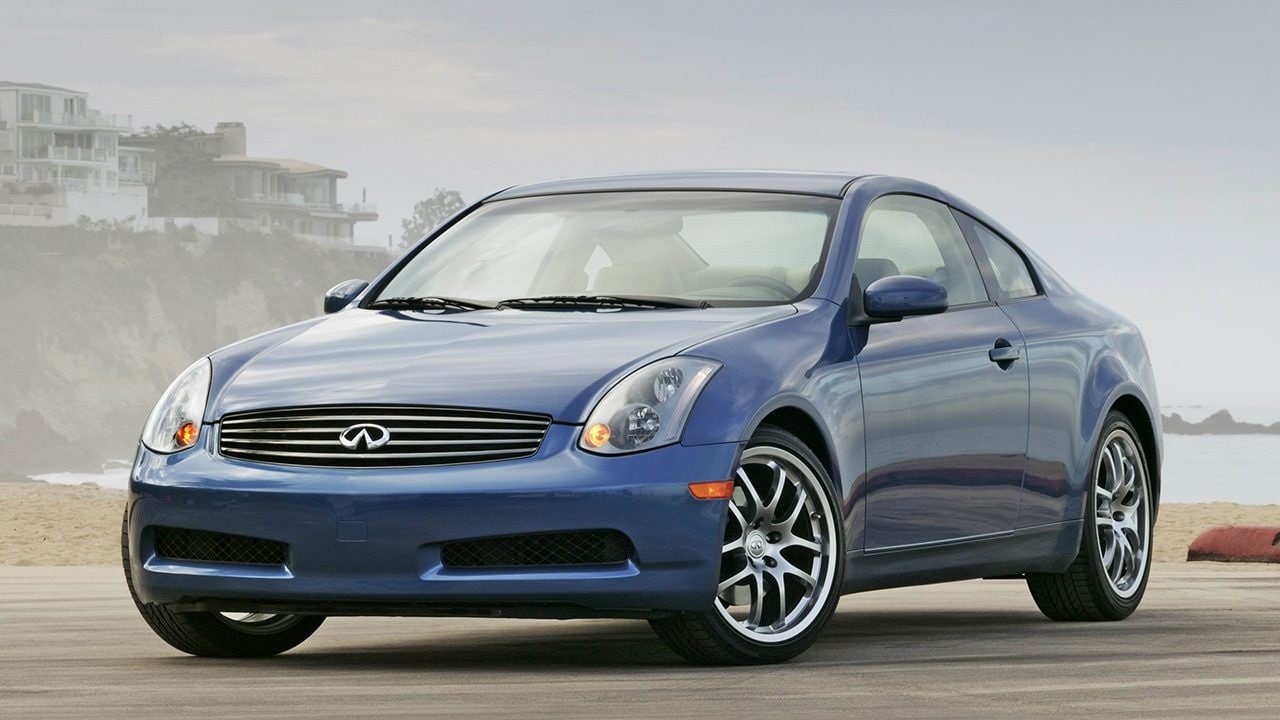 2006 INFINITI G35 coupe in blue