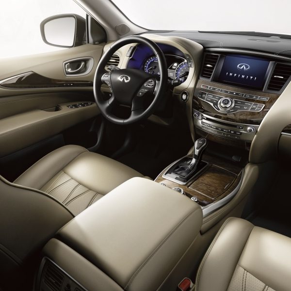 2016 INFINITI QX60 Luxury crossover driver's seat overview