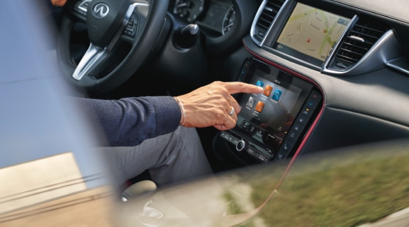 INFINITI InTouch Device and Vehicle confirmation