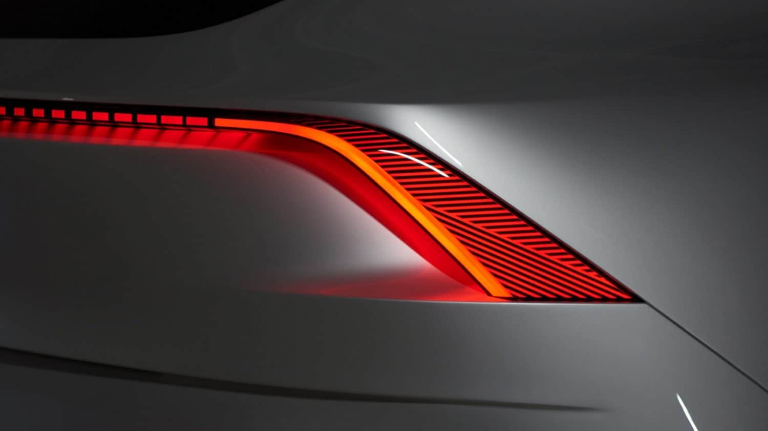 INFINITI QX Inspiration Concept | LED Tail Lights