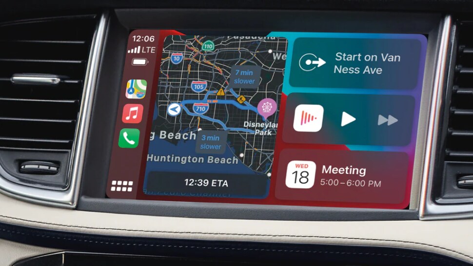 Close up view of 2023 INFINITI QX50 InTouch entertainment screen highlighting Apple CarPlay